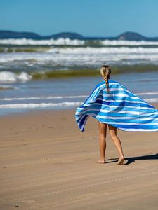 Serviette de plage personnalisée avec logo, design gratuit, pour le sport, la gym, la plage, impression rapide, grande taille, ensemble de serviettes de plage d'été - Product Image 2