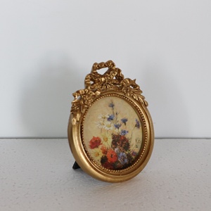 Resin <strong>Round</strong> Photo <strong>Frame</strong> 3x3 Inch Baroque Ornament Picture <strong>Frame</strong> Small Hanging Glass Decor for Home or Office - Product Image 3