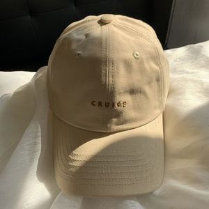 Gorra de Béisbol Deportiva Unisex de Alta Calidad con Talla Ajustable y Logotipo Personalizado para Protección Solar al Aire Libre - Product Image 4