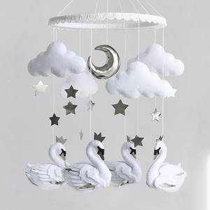 Fillettes, accessoires muraux scintillants faits à la main, accessoire pour fête prénatale de style scandinave, en feutre <span class=keywords><strong>blanc</strong></span>, cygne, princesse, mobile, cadeau pour bébé - Product Image 1