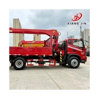Kran Boom Lurus 15M Kapasitas 8 Ton Mobile Crane dengan Komponen Inti Motor