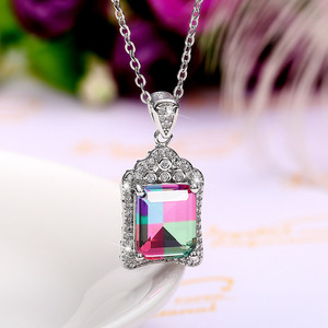 Collana con ciondolo colorato per donna, regalo di gioielli alla moda in stile vintage - Product Image 1