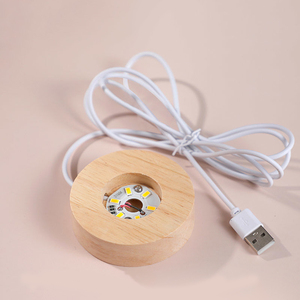 قاعدة مصباح خشبية دائرية رخيصة بالجملة مقاس 6 سم مع حامل كرة زجاجية وإضاءة ليلية مع كابل USB طويل - Product Image 3