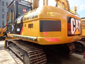 Excavadora de cadenas Caterpillar 320D usada, 40 toneladas de peso operativo, motor original, modelo 2016, 138 HP, 2001-4000 horas de uso. - Product Image 2