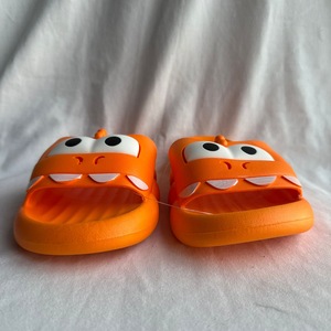 Ciabatte in PVC con Suola Antiscivolo da 15mm, Punta Aperta, per Uso Domestico Estivo, Colore Arancione - Product Image 5