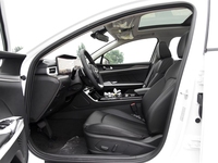 Mobil Bekas T5 2022-2026 untuk K5 Sedan Otomatis dengan Mesin Bensin Kamera Belakang Setir Kiri Baru dari Cina
