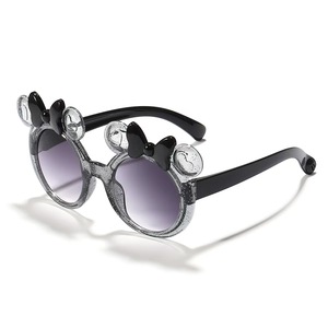 Commercio all'ingrosso carino divertente UV400 occhiali da sole per bambini ragazze personalizzato cartone animato fiocco gattino occhiali parasole - Product Image 6