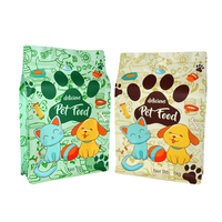 Fournisseur de sacs de nourriture pour chien Logo personnalisé OEM Sac de nourriture pour chat pour animal de compagnie à fond plat et gousset latéral en plastique et sac d'emballage de nourriture pour chien