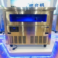 Machine populaire de fabrication de glace en forme de lune, croissant, 130kg par jour