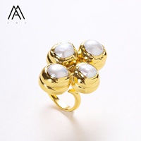 Bague ajustable vintage à quatre pétales en perle, or, accessoire quotidien pour femme