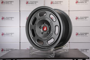 Rodas de Liga de Alumínio Forjadas em Design de Malha Preta Escovada, Tamanhos de 15 a 26 Polegadas, PCD 5x114.3/112/130, Ajuste Universal, Garantia de 10 Anos - Product Image 3