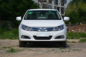 Nouvelle voiture électrique en gros pour BYD E5 LHD Berline compacte 401 km 5 places EV - Product Image 2