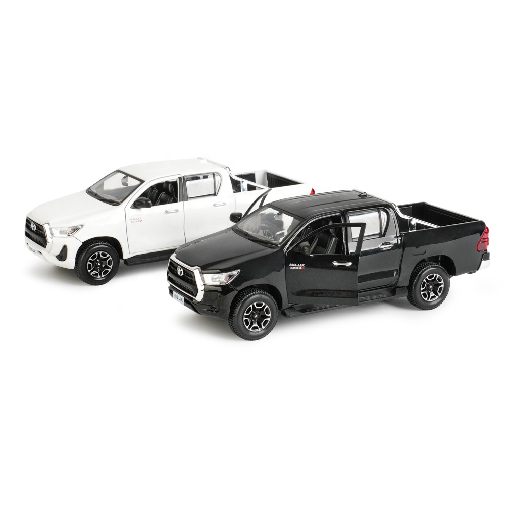 Maisto 1:27 for Toyota Hilux Static Die Cast Vehicles