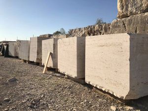 แผ่นหินอ่อนอิตาเลียนไอวอรี่ทราเวอร์ทีนขัดเงา UnionStone ดีไซน์ทันสมัยสำหรับโรงแรม ตกแต่งผนังและพื้นภายในและภายนอกอาคาร-ขายส่ง - Product Image 4