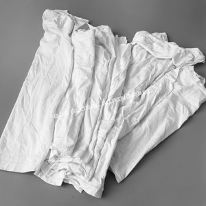 Chiffons en coton blanc à haute absorption, coupés en morceaux, pour le nettoyage industriel - Product Image 1