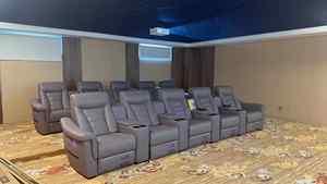 Sillón Reclinable Individual en Forma de U para Cine en Casa Color Marrón Chocolate Asiento Eléctrico Cómodo Sofá para Proyectos de Teatro - Product Image 5