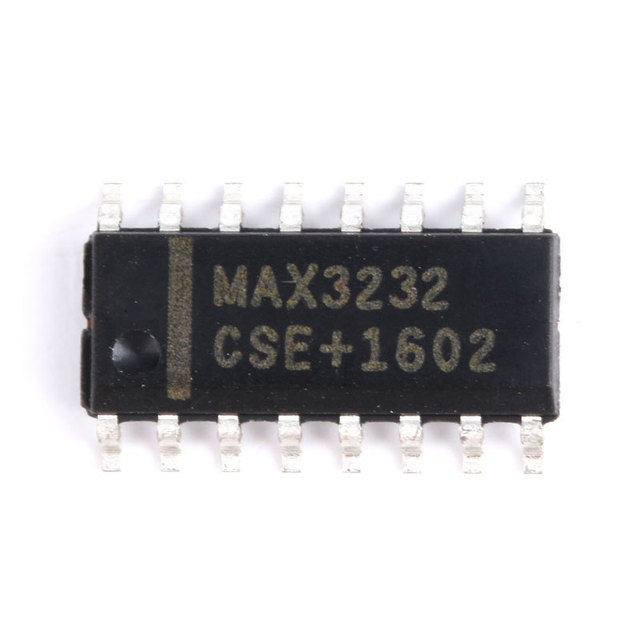 MAX3232CSE+T SOIC-16 Low Power Transceiver RS-232 Interface Integrated Chip