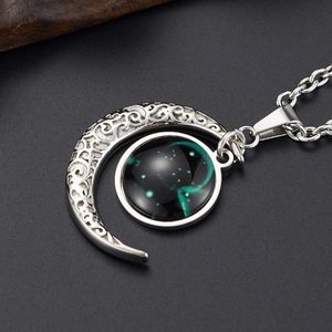 Collier Pendentif Lumineux Galaxie Croissant 12 Signes du Zodiaque en Acier Inoxydable Tendance, Vente Chaude, Cadeaux d'Anniversaire - Product Image 5