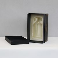 Caja de Embalaje Personalizada para Whisky y Vino |   Caja Rígida de Lujo con Inserto Personalizado, Múltiples Acabados y Bolsa de Papel a Juego