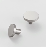 Boutons d'armoire en laiton massif Offre Spéciale Nickel brossé Poignées de tiroir de garde-robe et poignées Bouton de meuble