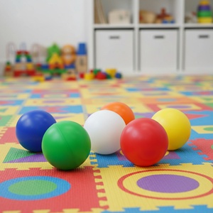 ลูกบอลบีบคลายเครียดทรงกลมทำจากโฟม PU รับทำโลโก้ตามสั่ง เหมาะสำหรับของขวัญส่งเสริมการขายทางธุรกิจ - Product Image 2