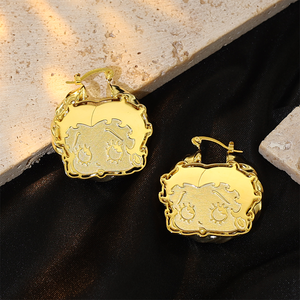 Nuovi <span class=keywords><strong>Orecchini</strong></span> Personalizzati con Personaggio Femminile Carino 30mm, Placcati in Oro, <span class=keywords><strong>Acciaio</strong></span> Inossidabile, Gioielli alla Moda per Donna, Regalo - Product Image 5