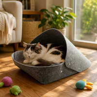 Maison pour chat en feutre portable avec porte en forme d'oreilles de chat, lit-caverne pour chat d'intérieur pour se reposer, se cacher et passer du temps tranquille au quotidien