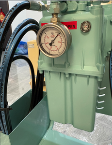 Pompe manuelle portable en aluminium Emerson Process Management <span class=keywords><strong>Php</strong></span> 25-05, 5L avec 5m de tuyau, neuve et originale. Température de fonctionnement de -15°C à +80°C. Poubelle - Product Image 3