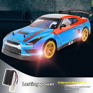 Coche de Carreras Profesional a Control Remoto de Alta Velocidad 70-Speed con Tracción a las Cuatro Ruedas y Luces LED para Adultos y Niños - Ideal para Venta Transfronteriza - Product Image 4