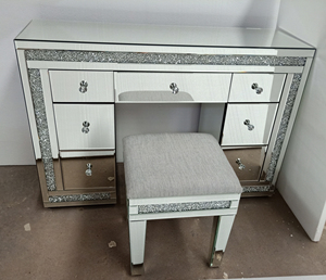 green emerald velvet dress Amazon.com: Mirrored Vanity Table Set with Cushioned Stool, Square Dressing  Table Mirrored Makeup Desk with 2 Drawers /Crystal Knobs, PU Leather Dresser  Stool for Women Girls, Silver Bedroom Furniture : Home &