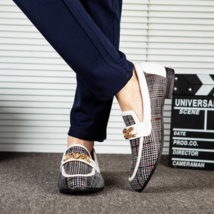 Chaussures Oxford pour hommes VILUNENES en cuir véritable blanc à motif écossais, lacets, chaîne dorée décorative, chaussures de bureau, carrière, automne, détails contrastés - Product Image 1