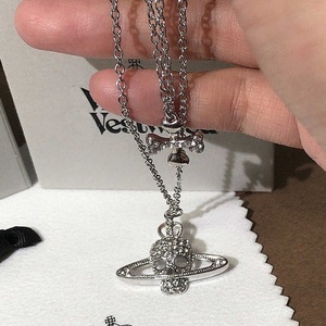 Collier Empress Dowager Vivienne Punk à double couche, croix et crâne Saturne, entièrement serti de diamants, tendance, unisexe, chaîne de pull - Product Image 5