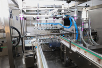 Machine de remplissage automatique de boissons (miel, eau pure) avec bouchon twist, pour bocaux métalliques 200ml et bouteilles en verre, ligne de production de boissons haute productivité, contrôlée par PLC