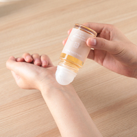 Flacon à bille en verre transparent de 30 ml et 50 ml avec bille en plastique pour l'emballage d'huiles corporelles et d'extraits de plantes, destiné aux soins de santé et à l'aromathérapie