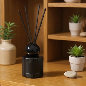 DKB ก้านกกกระจายน้ำหอมขนาด50มล. สำหรับใช้ในบ้าน - Product Image 3