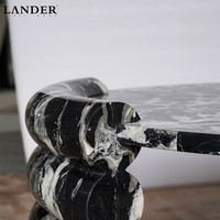 Table basse ronde en marbre Nero Marquina de Landerstore, table basse en marbre pour salon