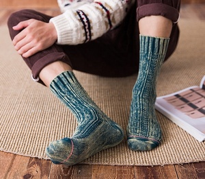 <span class=keywords><strong>Chaussettes</strong></span> ras du cou pour femme en tricot torsadé délavé à l'acide, <span class=keywords><strong>chaussettes</strong></span> amples vintage, <span class=keywords><strong>chaussettes</strong></span> épaisses et <span class=keywords><strong>chaudes</strong></span> pour femme pour l'hiver - Product Image 4