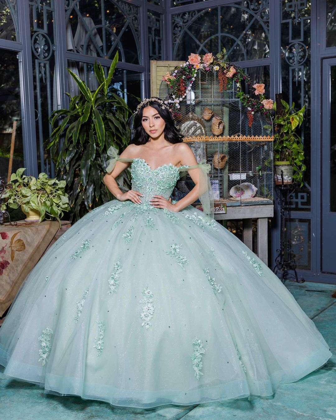 Lace Mint Green Dress - Evening Gown with V-Neck & Lace