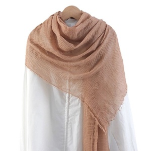 <span class=keywords><strong>Foulard</strong></span> plissé en <span class=keywords><strong>soie</strong></span> de couleur unie pour <span class=keywords><strong>femme</strong></span>, style malaisien, avec bord froissé, grande taille, effet bulle, long châle toutes saisons - Product Image 5