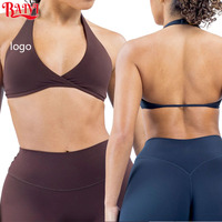 Soutien-gorge de sport personnalisé avec logo, décolleté plongeant en V, dos nu sexy, soutien-gorge de yoga à bretelles, coussinets amovibles, haut de sport pour fitness, gym, course à pied, vêtements de sport actifs