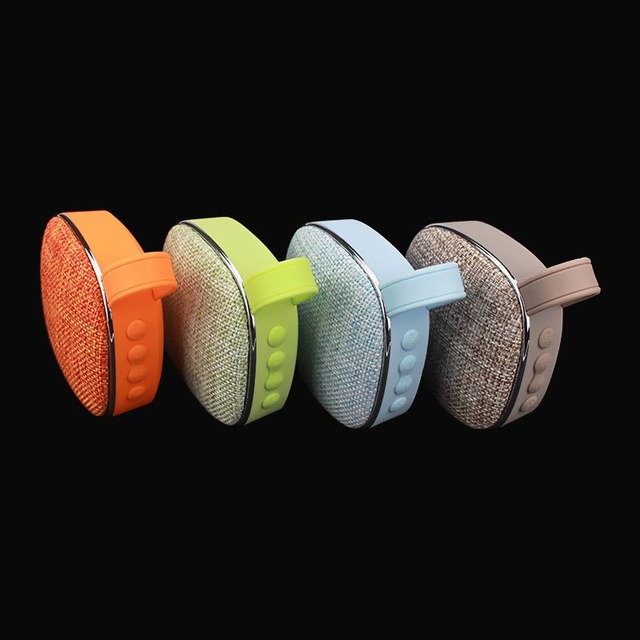 Manufacturer Direct Sale High End Portable Mini Bt Speaker Pholstered Fabric for Outdoor Car Hotel Usb Power Audio Gift Wholes