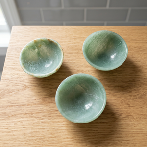 Bol rond en jade vert naturel pour la fabrication de bijoux, pierre précieuse polie, pierre en vrac - Product Image 3