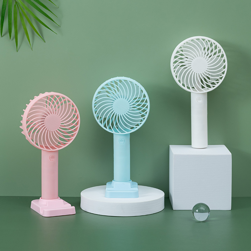 Лидер продаж с фабрики, оптовая продажа, перезаряжаемый мини-вентилятор, Портативный Ручной Usb-вентилятор Macaron N10, складной ручной вентилятор с зажимом