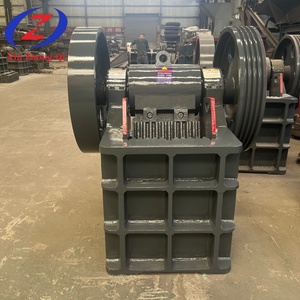 Concasseur à mâchoires mobile diesel portable pour la concassage <span class=keywords><strong>de</strong></span> pierres et <span class=keywords><strong>de</strong></span> roches en petite carrière, le traitement <span class=keywords><strong>de</strong></span> l'or et le travail à distance - Product Image 5
