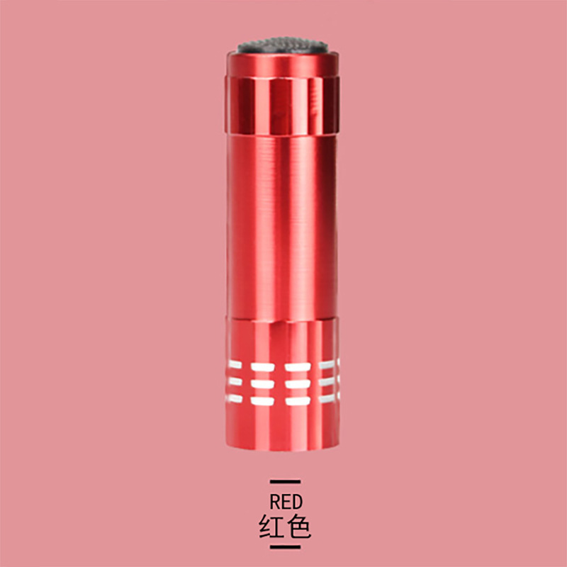 สีแดง