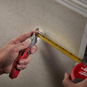 Mètre Ruban Compact Professionnel Milwaukee 8m/26ft 4932459596 Rouge Système Impérial & Métrique Lame en Acier Inoxydable Précision 1 mm 0,44 kg - Product Image 4