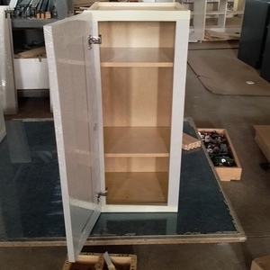 Fábrica de Vietnam y almacén de EE. UU., gabinete RTA para proyecto, gabinete de pared de una sola Puerta, gabinetes de pared de cocina de madera maciza de cierre suave - Product Image 1