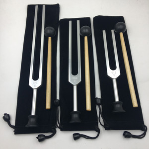 Ensemble de diapasons médicinaux en aluminium pour la sonothérapie, 128C 256C 512C Hz, pour l'équilibrage des chakras et la relaxation par le yoga - Product Image 6