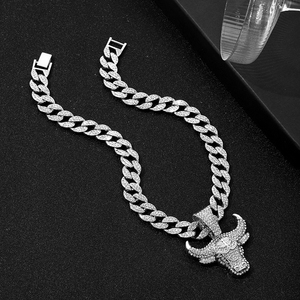 Cadena de eslabones cubanos grandes, colgante de Cabeza de <span class=keywords><strong>Vaca</strong></span>, de aleación y joyería CZ, hip hop - Product Image 4