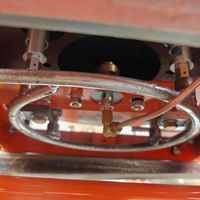 Machine de marquage de ligne de route Pulvérisateur de peinture automatique à haute efficacité de qualité professionnelle pour les autoroutes des aéroports de parkings
